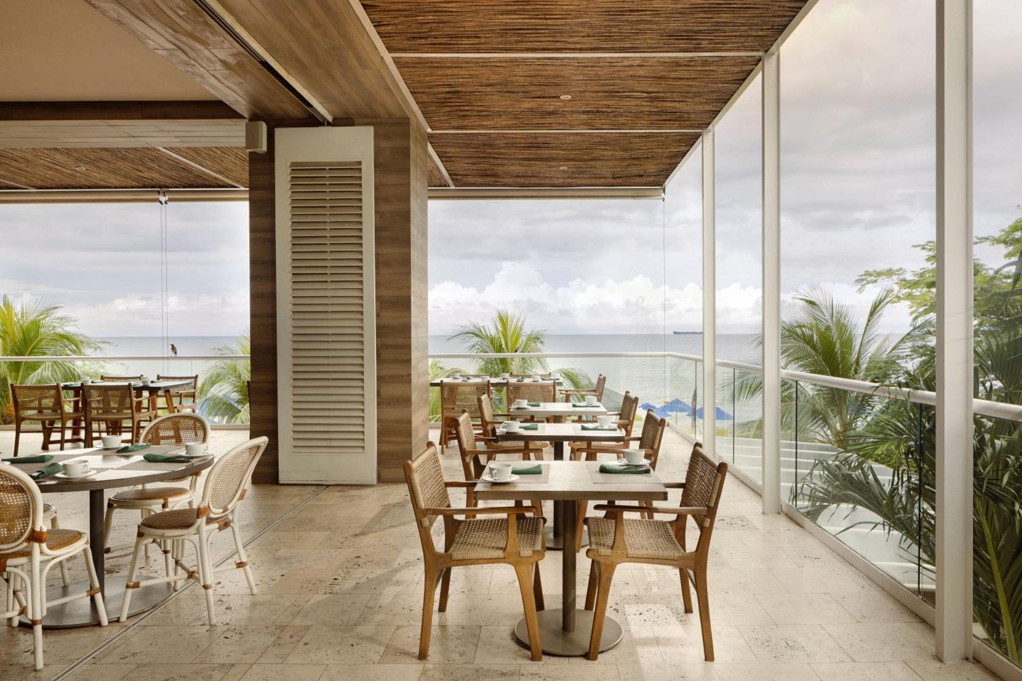 Santa Marta Marriott Resort Playa Dormida Экстерьер фото The Beach Club